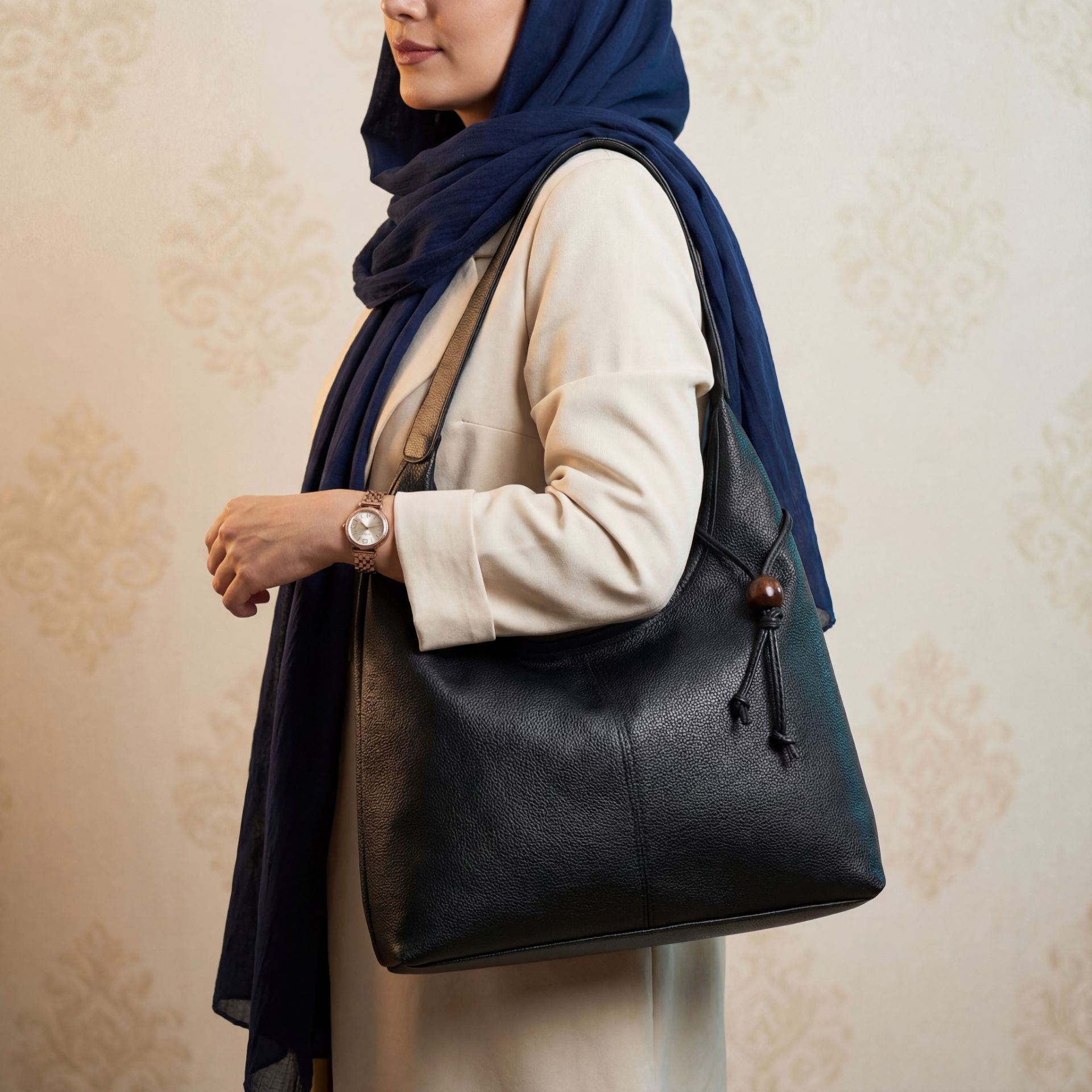 کیف دوشی زنانه مدل آوا